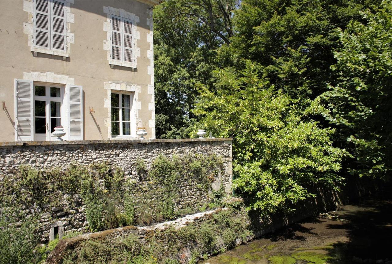 Chambre D'Hotes Les Rives De La Tronne Mer Luaran gambar