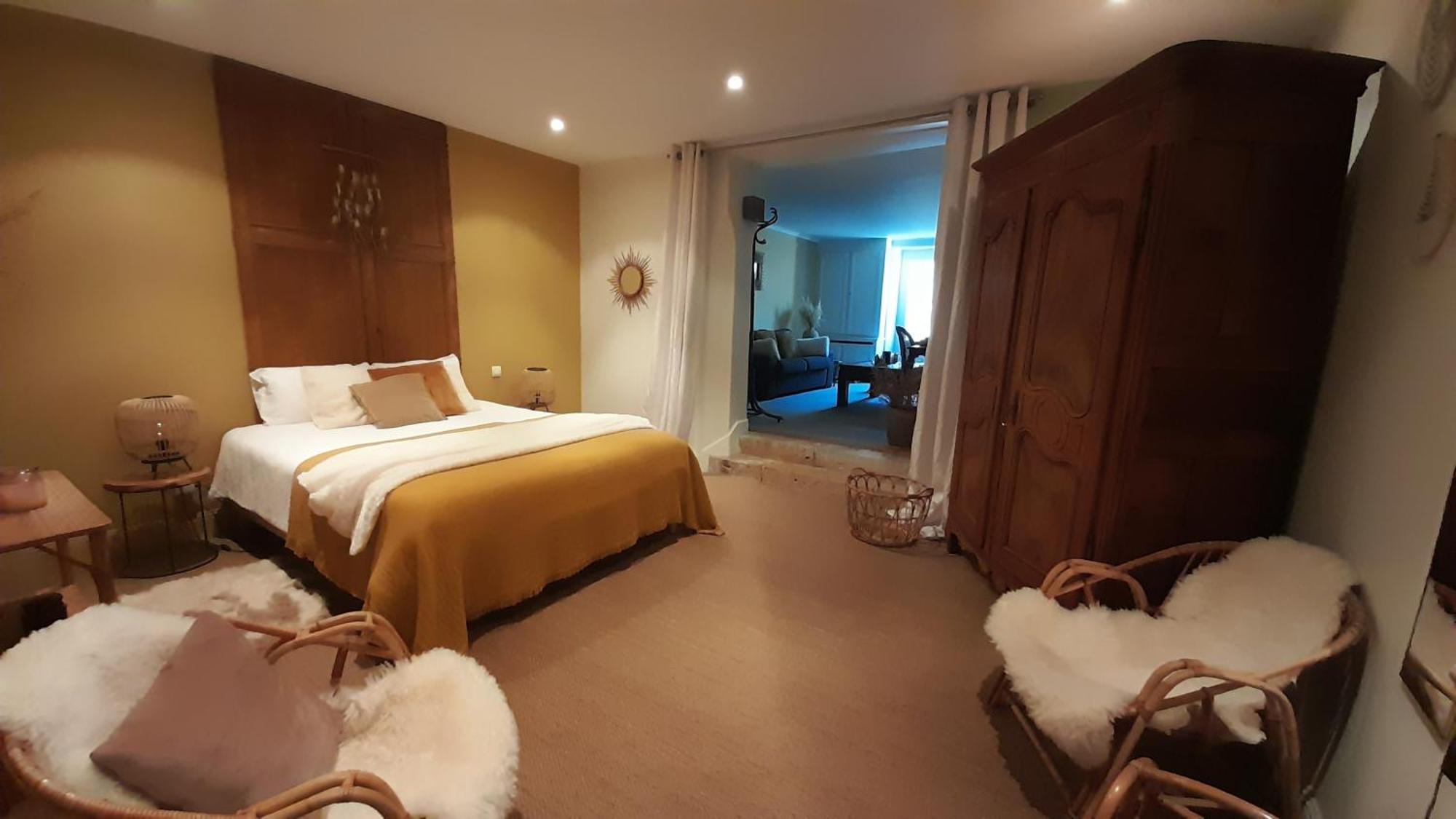 Chambre D'Hotes Les Rives De La Tronne Mer Luaran gambar