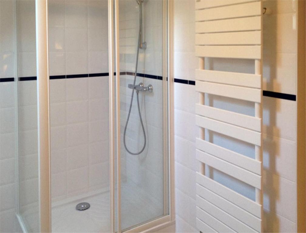 Chambre D'Hotes Les Rives De La Tronne Mer Bilik gambar