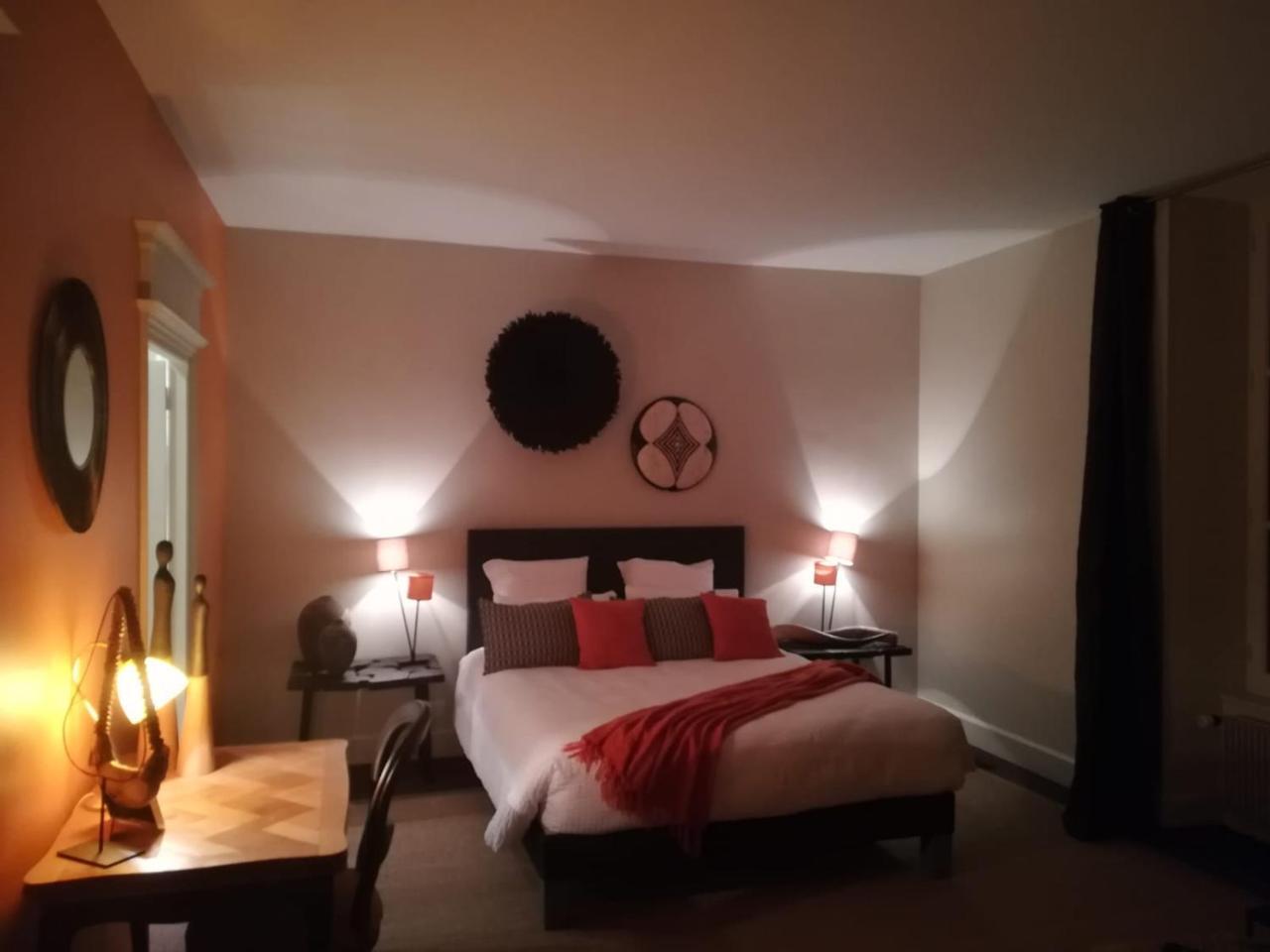 Chambre D'Hotes Les Rives De La Tronne Mer Luaran gambar