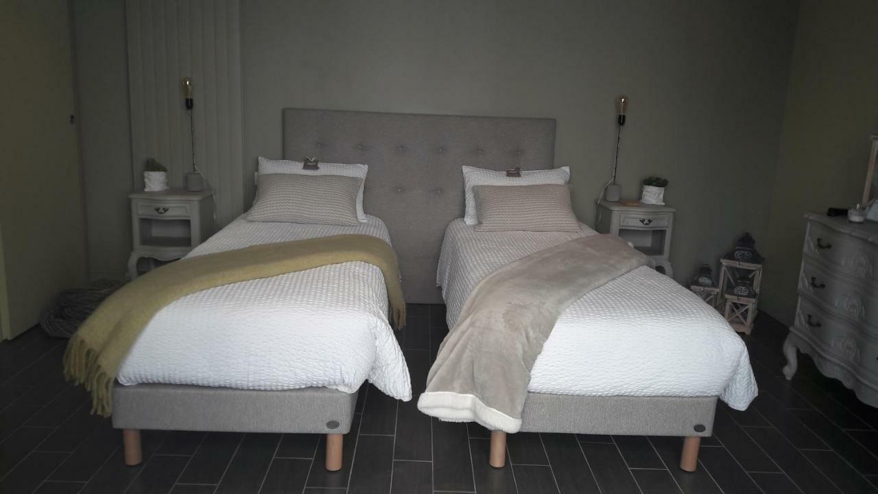 Chambre D'Hotes Les Rives De La Tronne Mer Luaran gambar