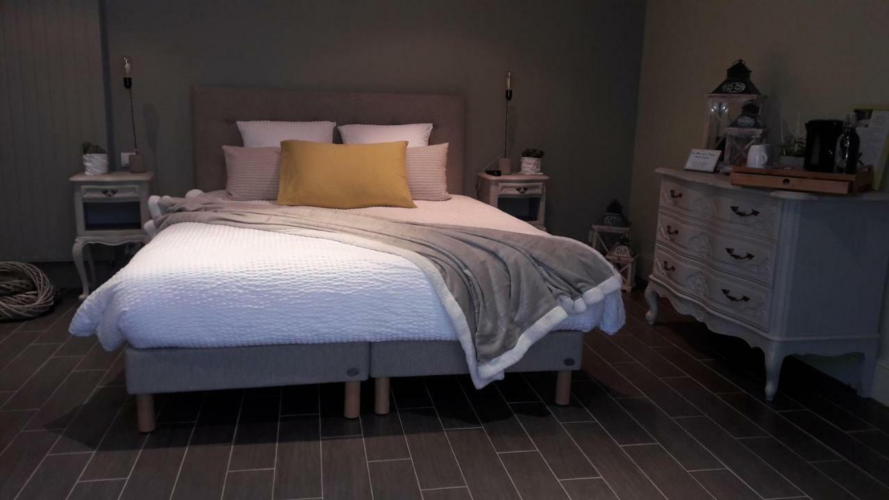 Chambre D'Hotes Les Rives De La Tronne Mer Luaran gambar