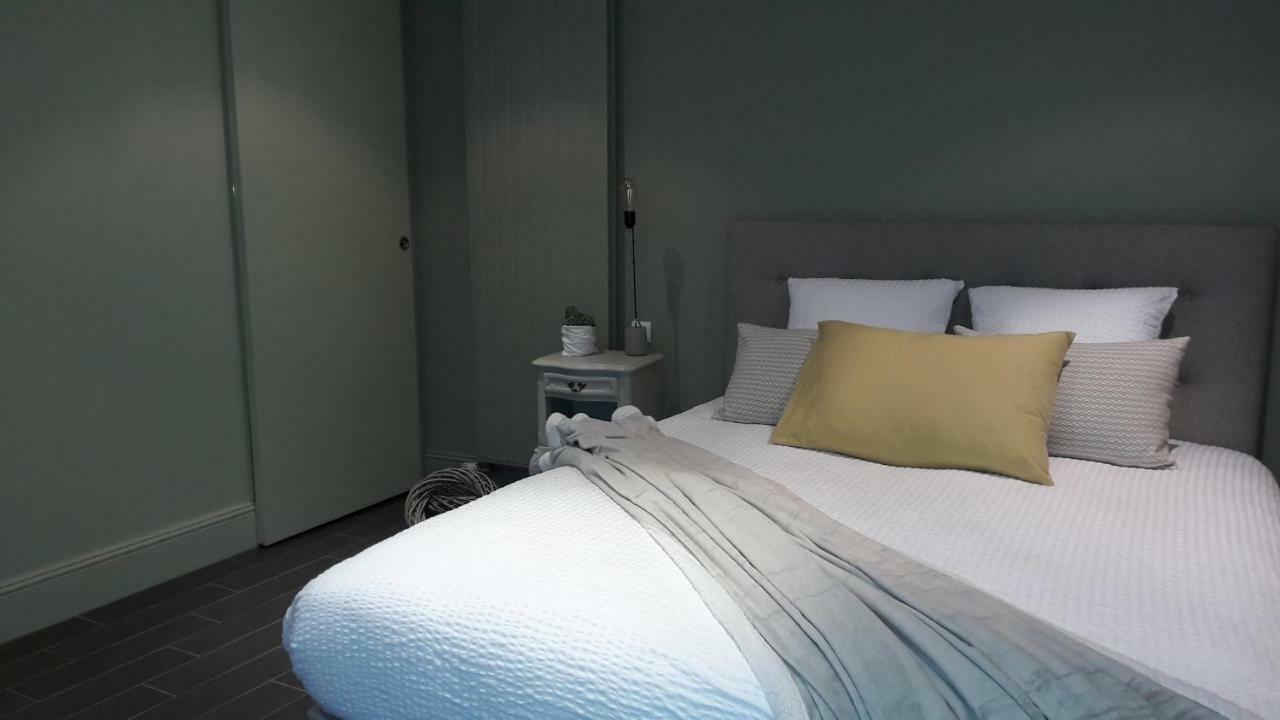 Chambre D'Hotes Les Rives De La Tronne Mer Luaran gambar